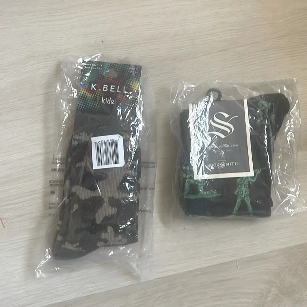 Kids socks 2 pairs military design army style brand new unopened
